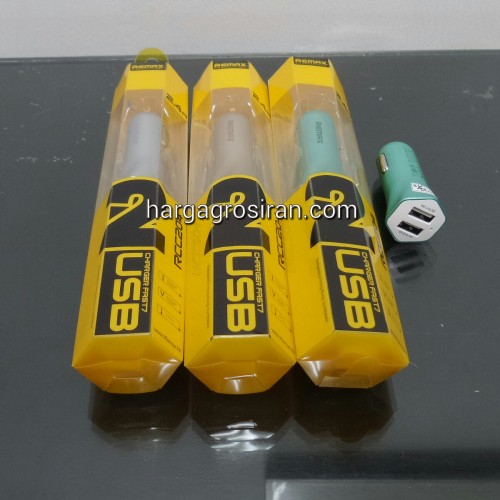 Charger Mobil / Car Charger / Saver Mobil Remax 2.4 Ampere Tipe RCC204